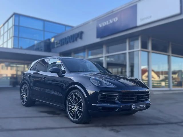 Porsche Cayenne Platinum Edition