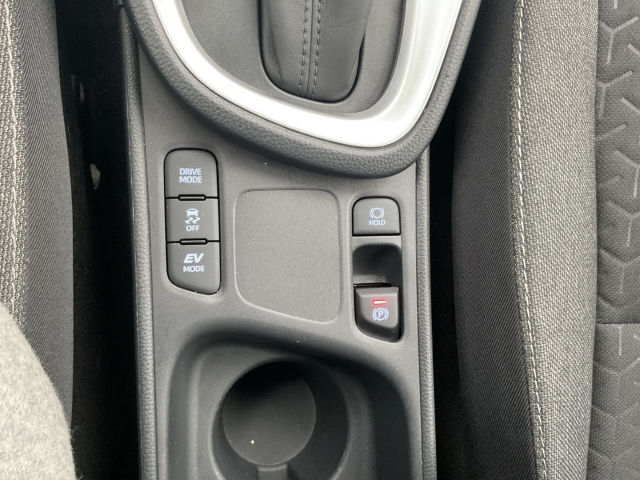 Toyota Yaris Cross 5-deurs Team D