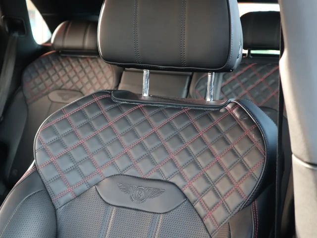 Bentley Bentayga V8