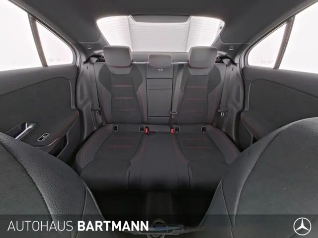 Mercedes-Benz A 250 4MATIC AMG Line