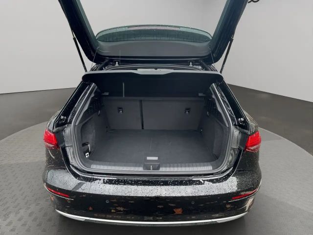 Audi A3 30 TFSI Sedan