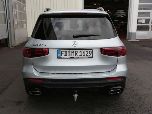 Mercedes-Benz GLB 200 AMG Line