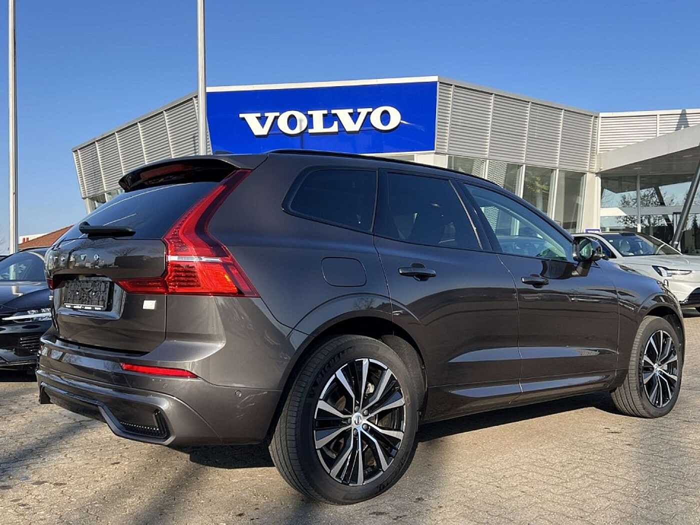 Volvo XC60 Dark Plus T8