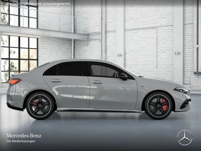 Mercedes-Benz A 35 AMG 4MATIC AMG Line