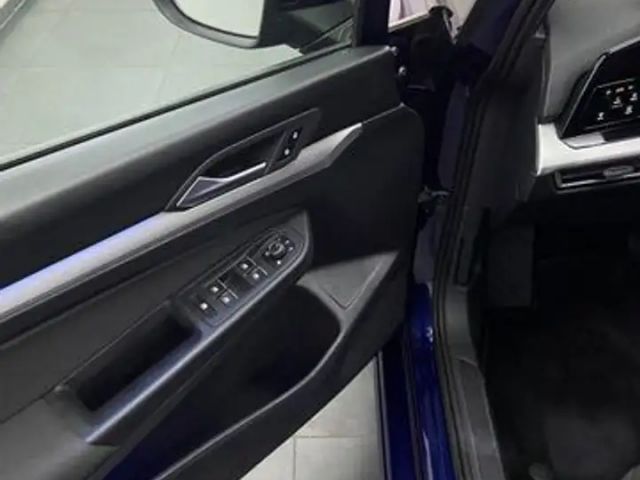 Volkswagen Golf 1.0 TSI DSG Life Variant