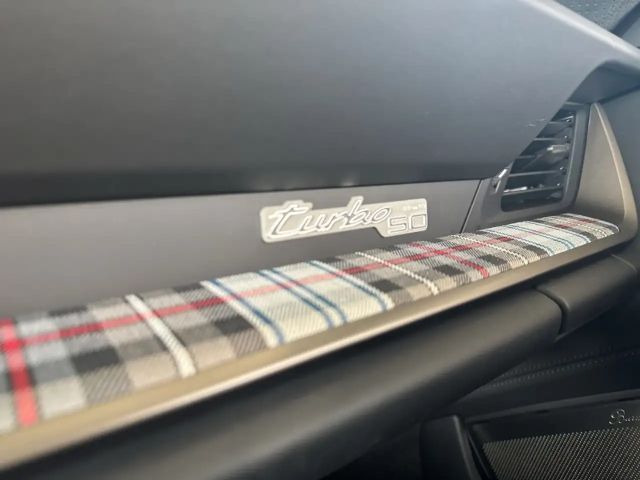 Porsche 992 Coupé Turbo