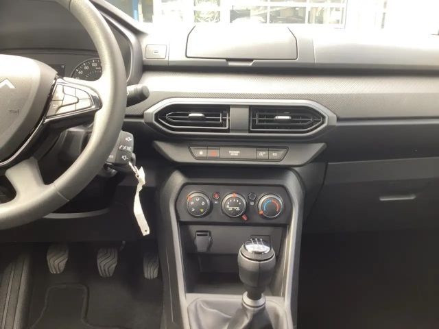 Dacia Sandero Essential TCe 90