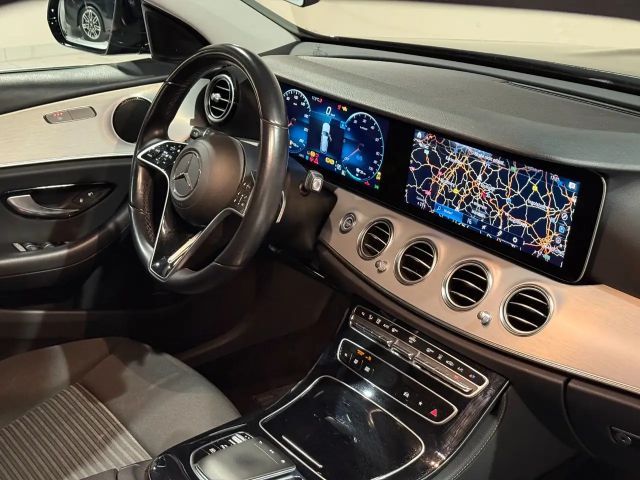 Mercedes-Benz E 300 E 300 de