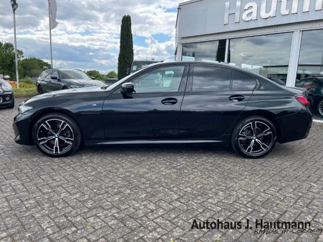 BMW 320 320d M-Sport Sedan xDrive