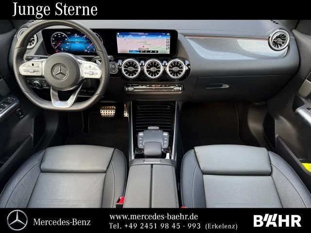 Mercedes-Benz GLA 220 4MATIC AMG Line GLA 220 d