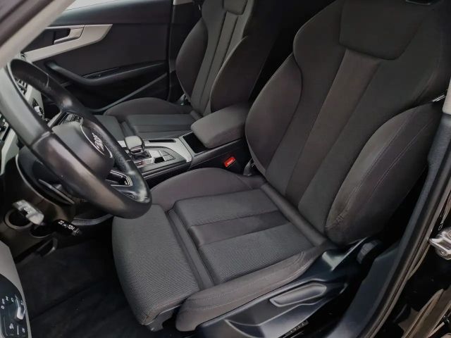 Audi A4 Avant S-Tronic