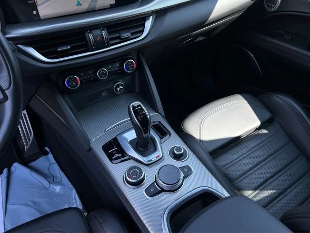 Alfa Romeo Stelvio Q4 Veloce