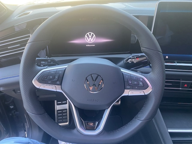 Volkswagen Tiguan 4Motion R-Line