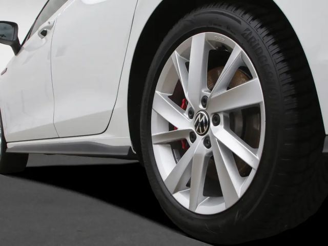 Volkswagen Golf DSG GTI