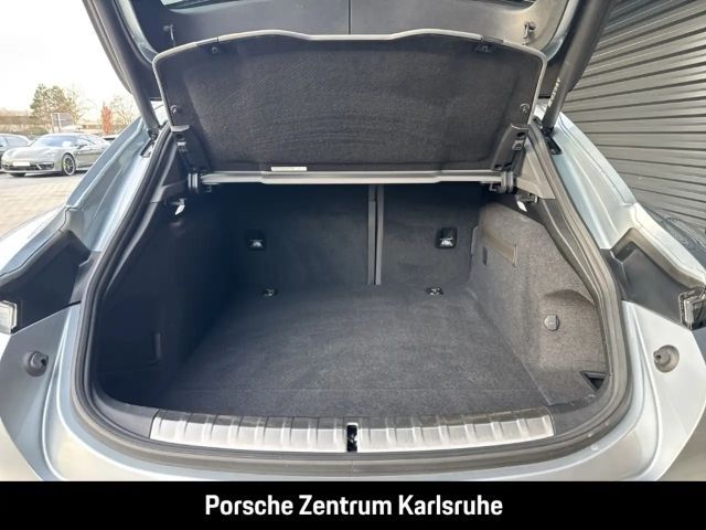 Porsche Taycan 4S Cross Turismo