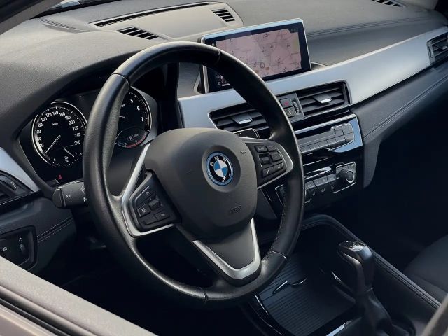 BMW X2 Coupé xDrive25e