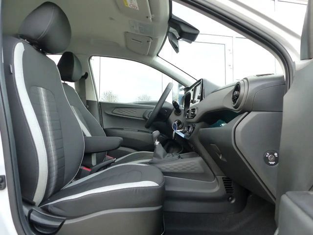 Hyundai i10 1.0 Trend