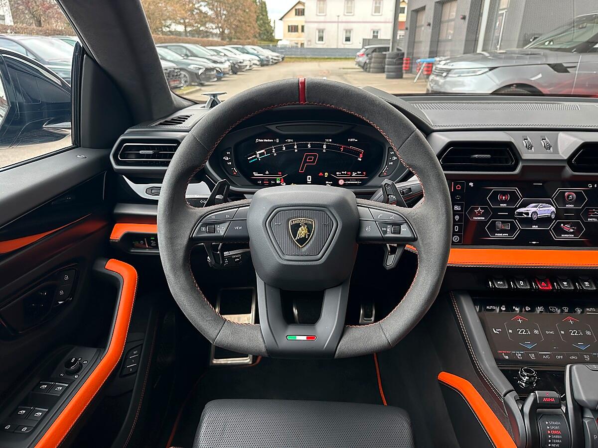 Lamborghini Urus URUS SE