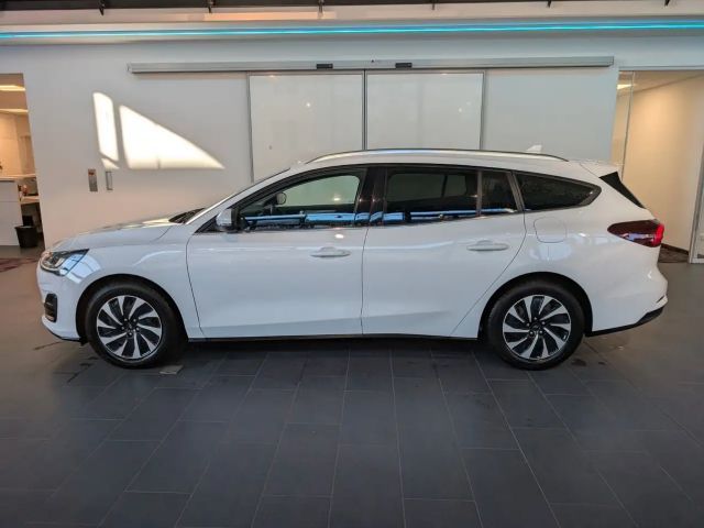 Ford Focus Titanium Wagon