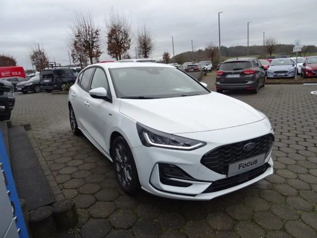 Ford Focus EcoBoost ST Line