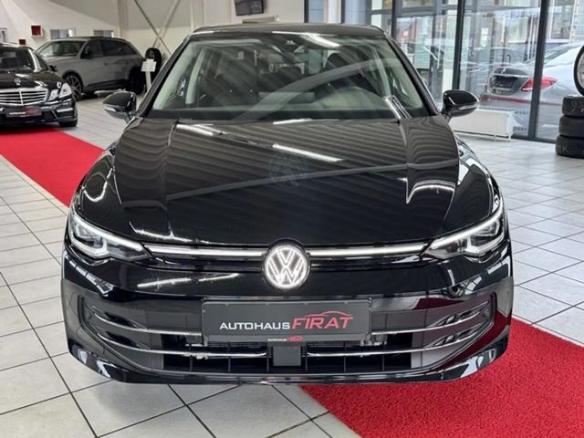 Volkswagen Golf 1.5 eTSI Golf VIII