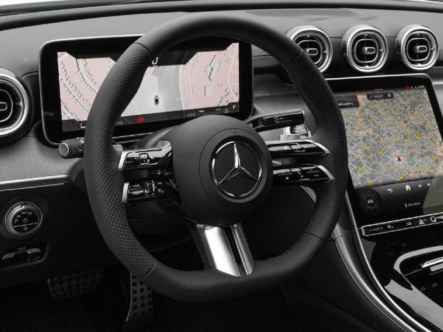 Mercedes-Benz C 200 AMG Line Sedan