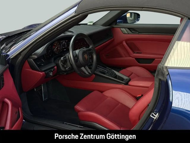 Porsche 992 4 Cabrio Carrera GTS