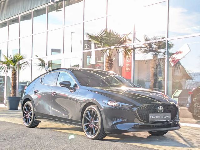 Mazda 3 2.5 G140 NAGISA