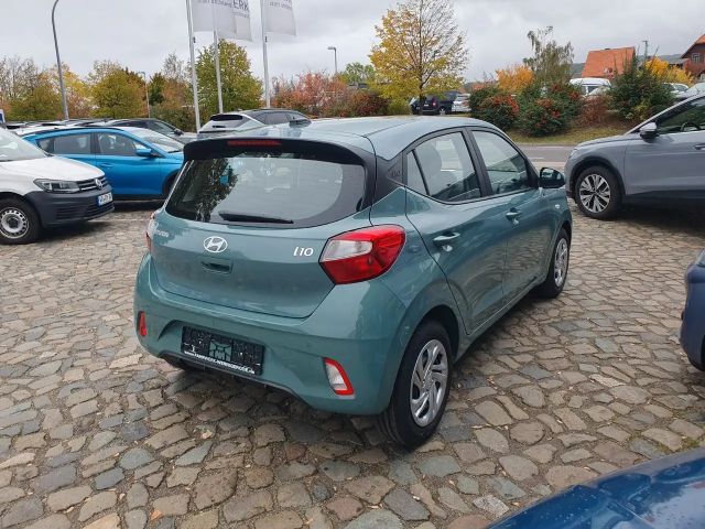 Hyundai i10 1.0