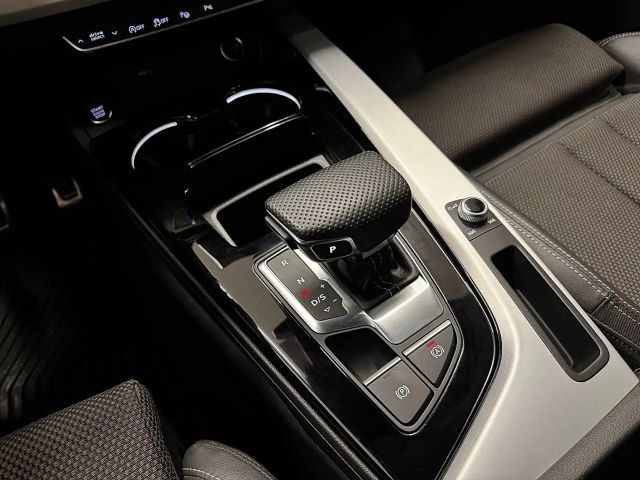 Audi A4 40 TFSI Avant Quattro S-Line S-Tronic