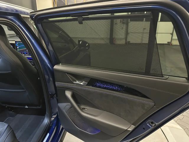 Volkswagen Passat 4Motion R-Line Variant