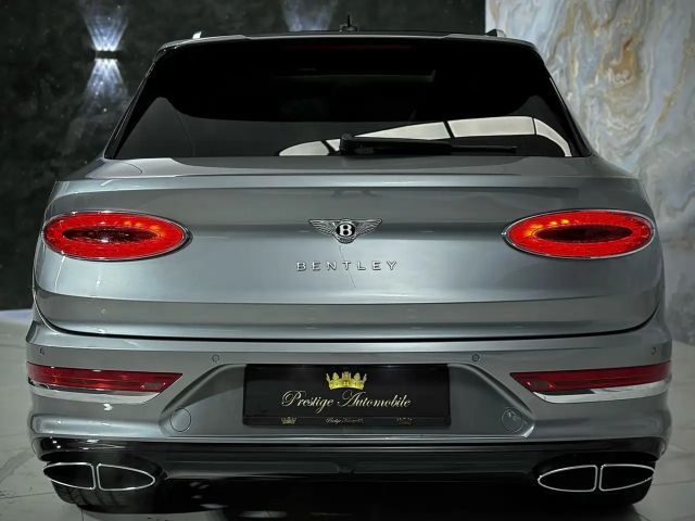 Bentley Bentayga V8