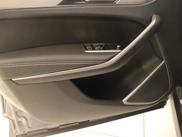 Jaguar F-Pace AWD D300 R-Dynamic