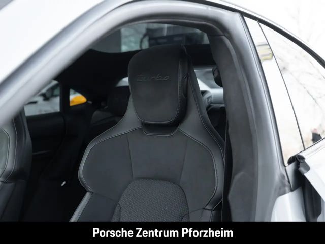 Porsche Taycan Turbo