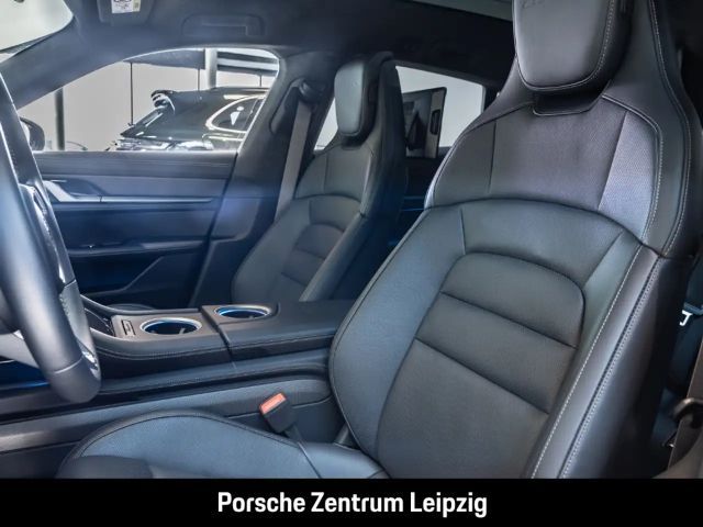 Porsche Taycan Cross Turismo S Turbo