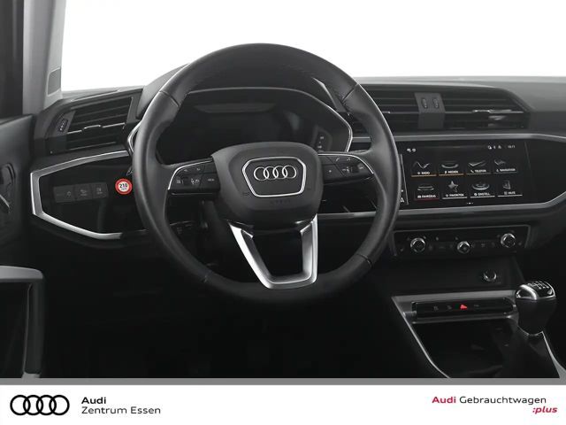 Audi Q3 35 TDI