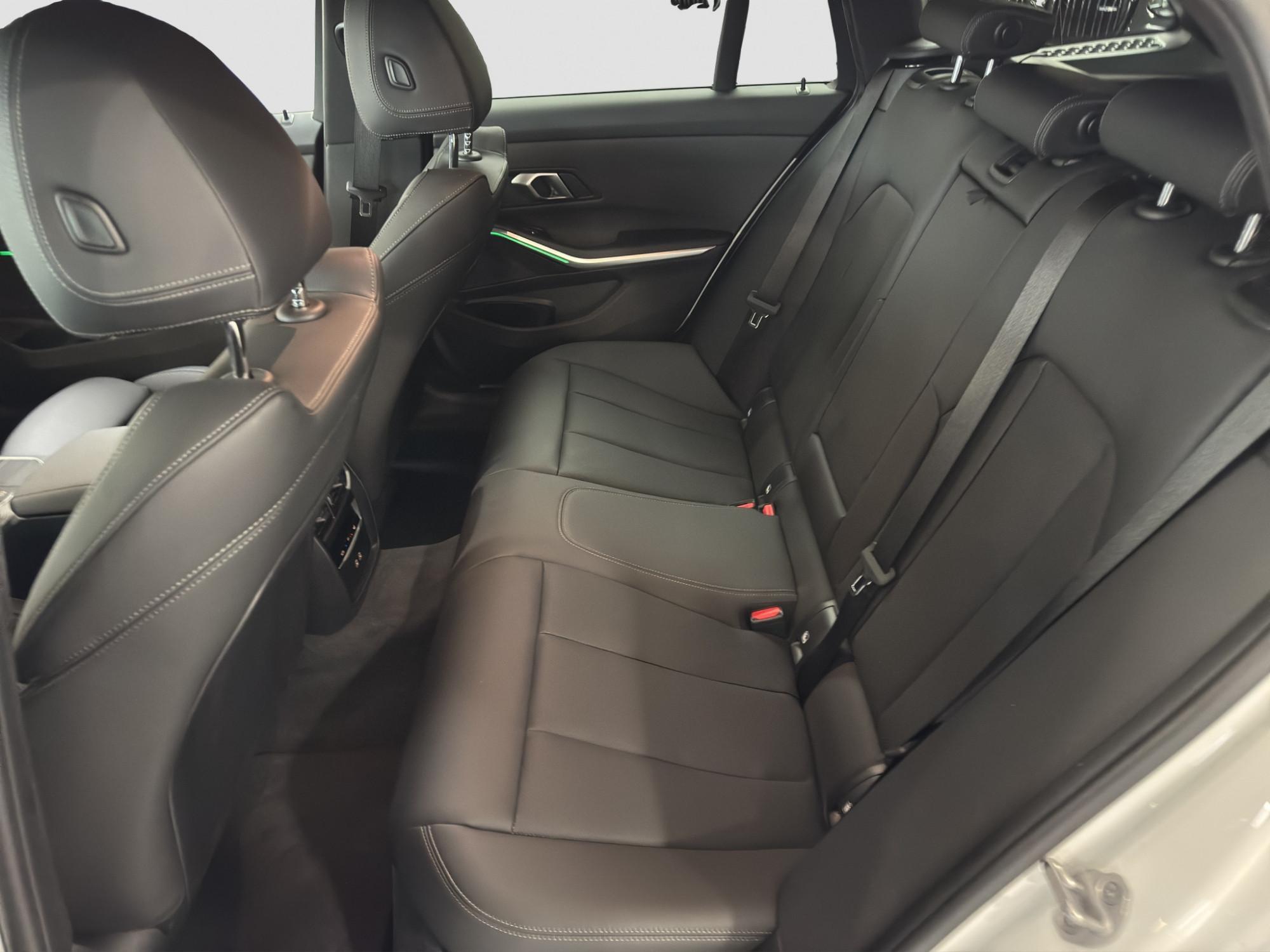 BMW 318 318d Touring