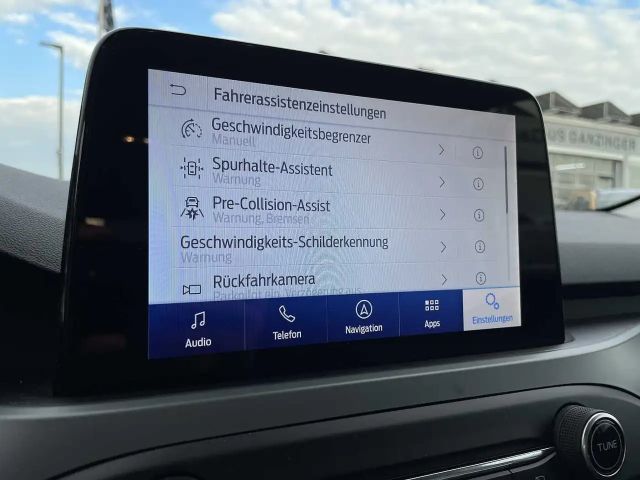 Ford Focus Cool & Connect