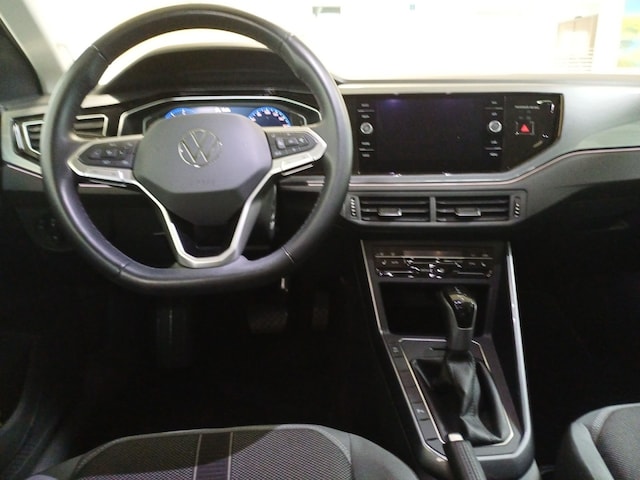 Volkswagen Polo 1.0 TSI DSG Style