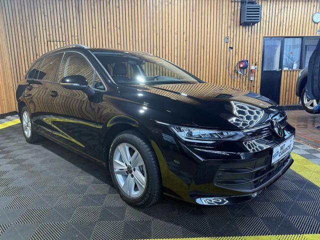 Volkswagen Golf DSG Variant