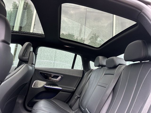 Mercedes-Benz EQE 350 Sedan