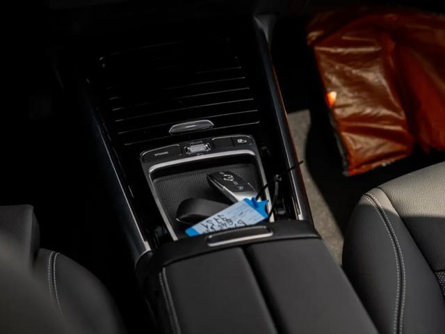 Mercedes-Benz B 180 Progressive