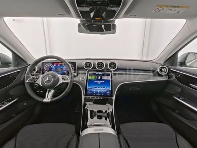 Mercedes-Benz C 180 AVANTGARDE Sedan