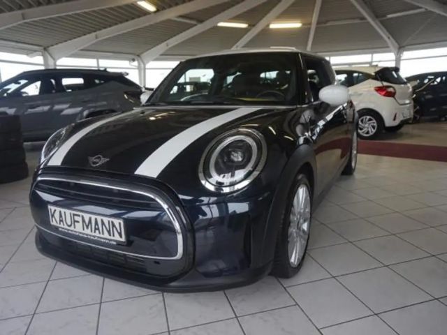 MINI Cooper COOPER 1,5 CAMDEN LEDER NAVI LED SHZ TEMPOMAT 17"