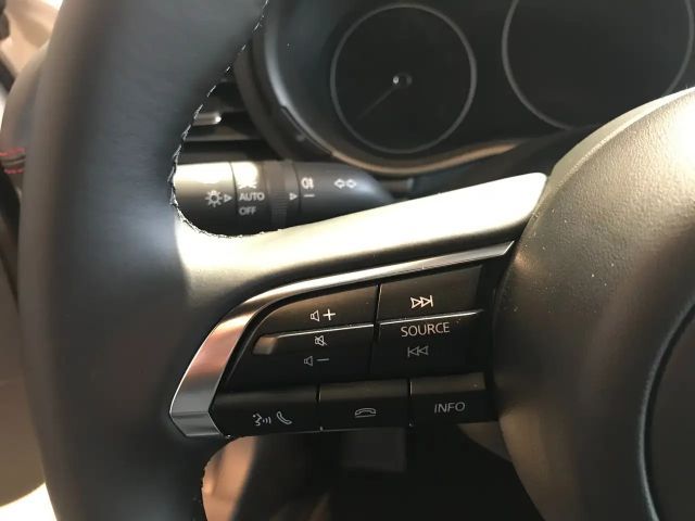 Mazda 3 2.5L Homura SkyActiv e-Skyactiv