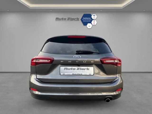 Ford Focus EcoBoost Titanium Wagon