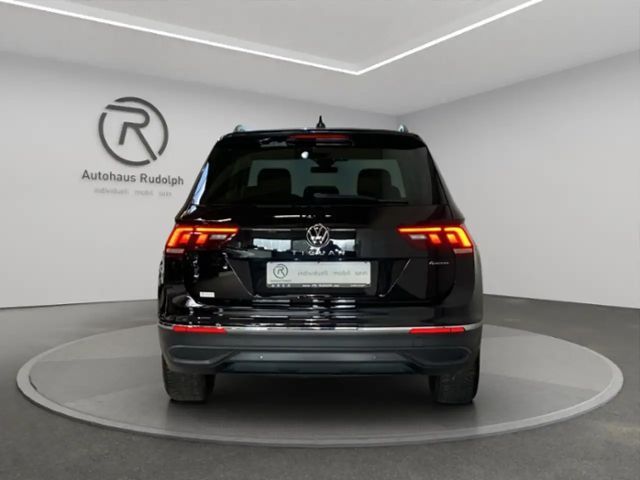 Volkswagen Tiguan 2.0 TSI 4Motion DSG Life