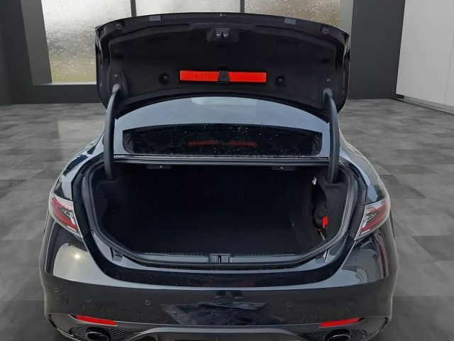 Alfa Romeo Giulia AT8 Q4 Veloce