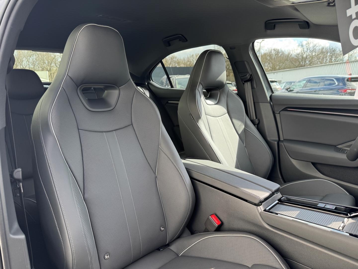 Skoda Superb 1.5 TSI Sportline iV