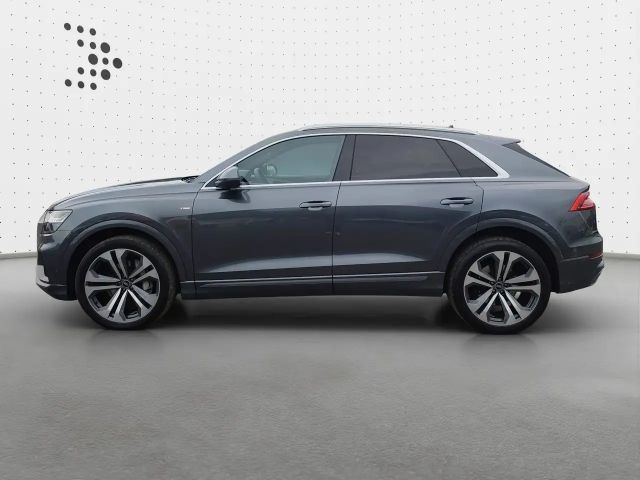 Audi Q8 55 TFSI Quattro S-Line